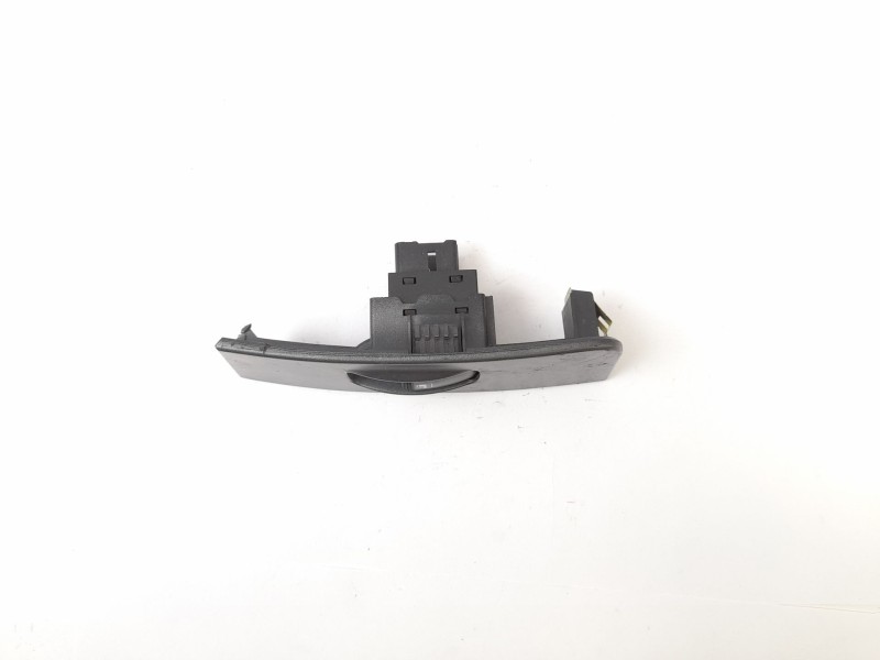 Recambio de mando elevalunas trasero izquierdo para hyundai matrix (fc) 1.5 crdi gls referencia OEM IAM 9358017500  