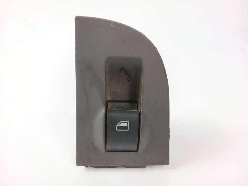 MANDO ELEVALUNAS TRASERO IZQUIERDO 4B0959855 
