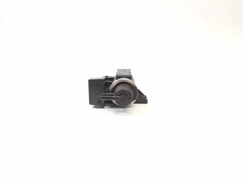 Recambio de valvula aire adicional para bmw serie 3 berlina (e46) 320d referencia OEM IAM 70057901 7796634 