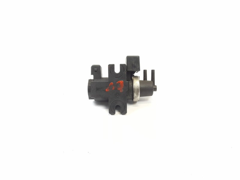 Recambio de valvula aire adicional para bmw serie 3 berlina (e46) 320d referencia OEM IAM 70057901 7796634 