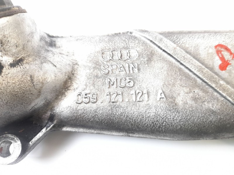 Recambio de termostato para audi a6 c5 (4b2) 2.5 tdi referencia OEM IAM 059121121A  