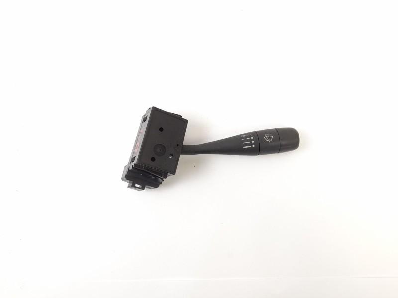 Recambio de mando limpia para nissan serena (c23) 2.3 d referencia OEM IAM   