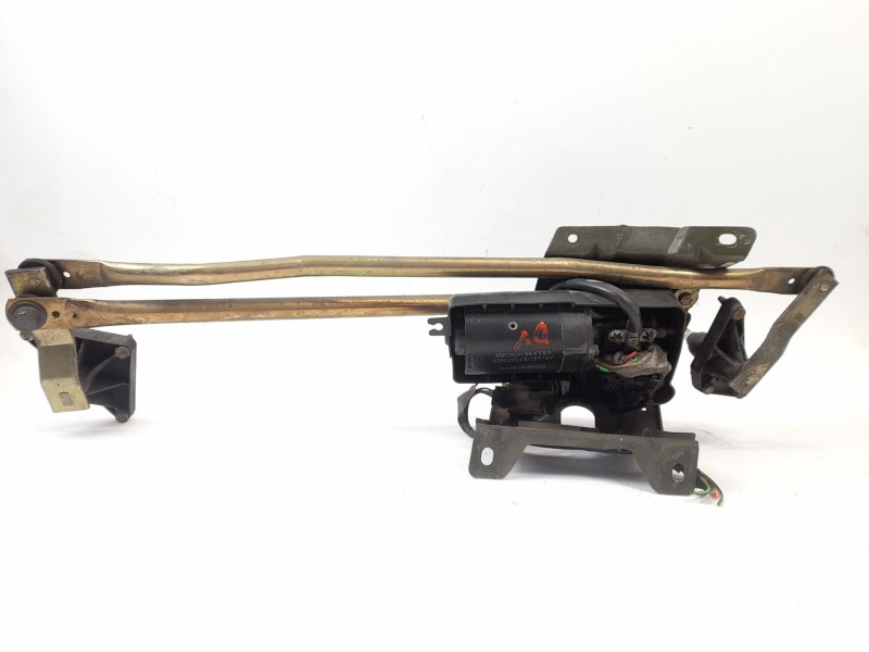 Recambio de motor limpia delantero para nissan serena (c23) 2.3 d referencia OEM IAM 288109C003 9390332228 9390332230