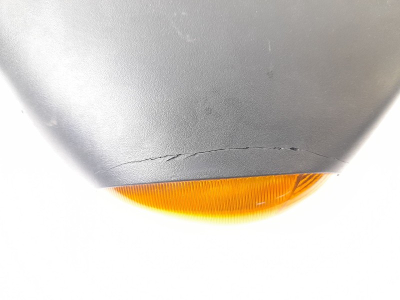 Recambio de piloto lateral izquierdo para iveco daily iii caja/chasis 65 c 15 referencia OEM IAM 0213700  