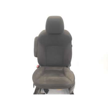 ASIENTO DELANTERO IZQUIERDO 