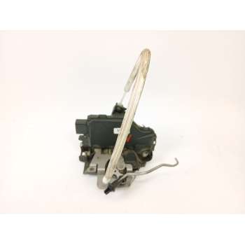 CERRADURA PUERTA DELANTERA IZQUIERDA 4B1837015 
