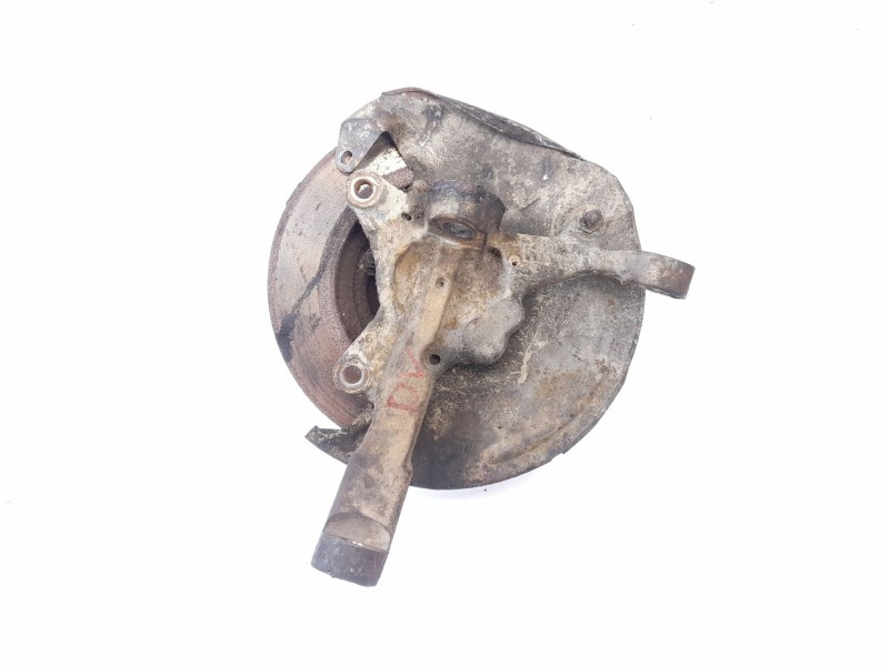 Recambio de mangueta delantera izquierda para mitsubishi l 200 (k6/7) 2.5 td (k64t) referencia OEM IAM   