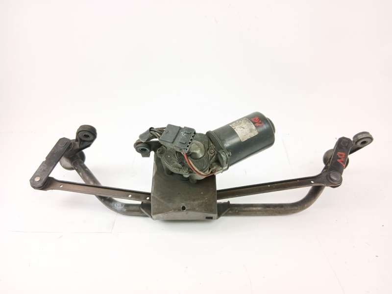 MOTOR LIMPIA DELANTERO 