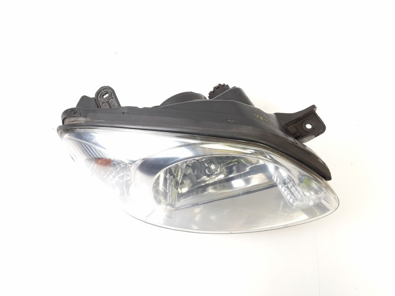 Recambio de faro derecho para hyundai accent sedán (lc) 1.5 crdi referencia OEM IAM   