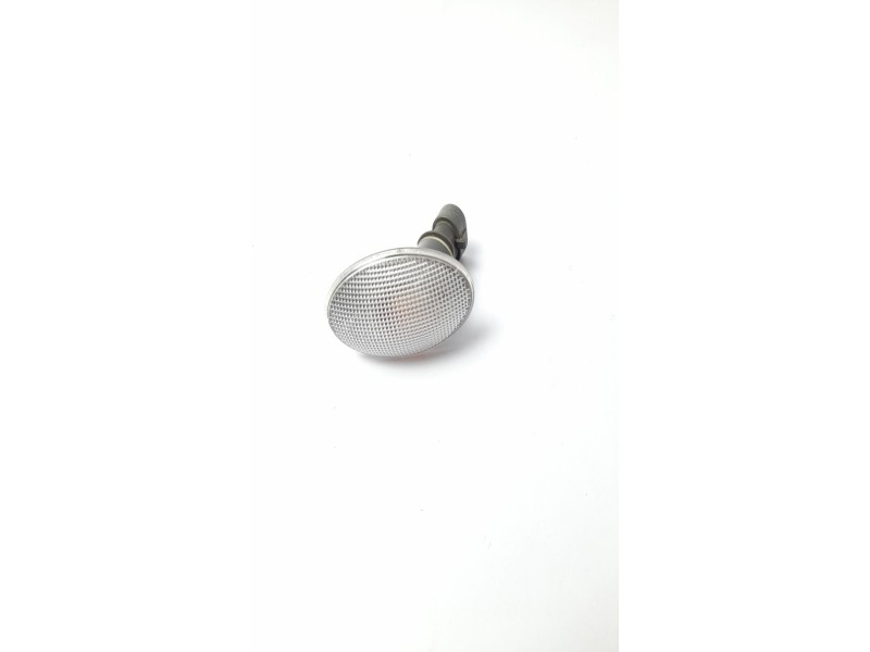 Recambio de piloto lateral derecho para opel meriva enjoy referencia OEM IAM 24413624  