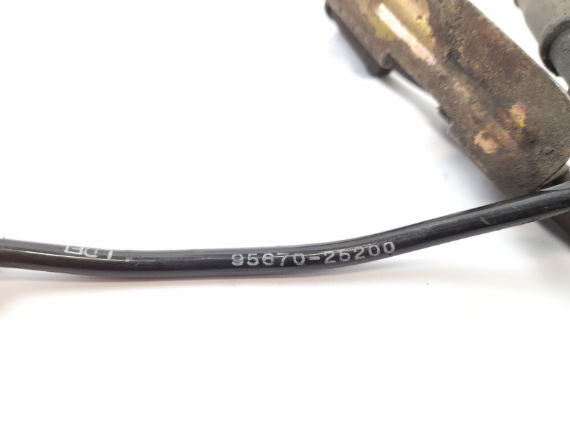 Recambio de sensor abs para hyundai accent sedán (lc) 1.5 crdi referencia OEM IAM 9567025200  
