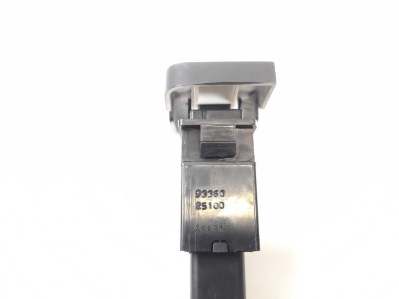 Recambio de mando limpia para hyundai accent sedán (lc) 1.5 crdi referencia OEM IAM 9336025100  