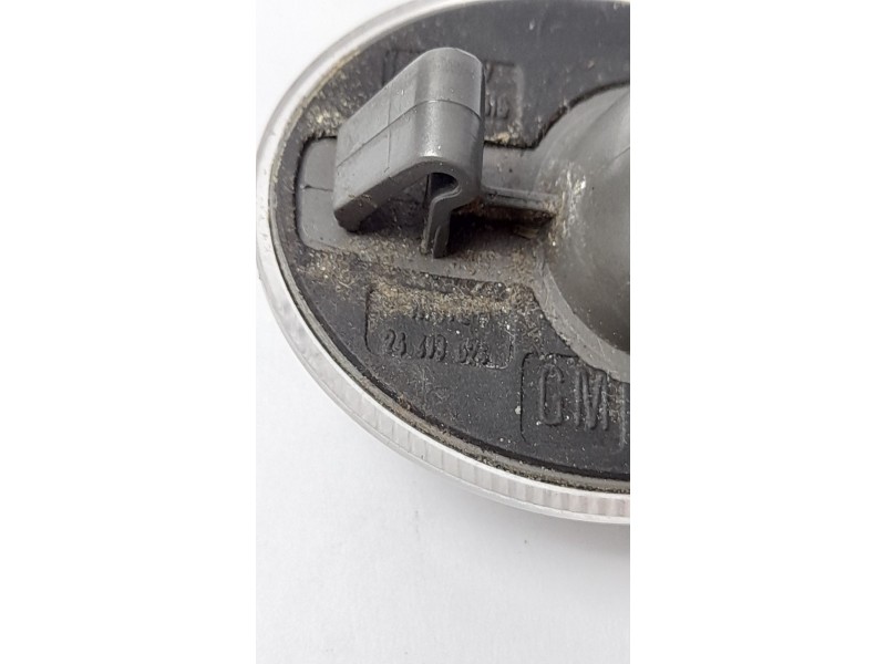 Recambio de piloto lateral derecho para opel meriva enjoy referencia OEM IAM 24413624  