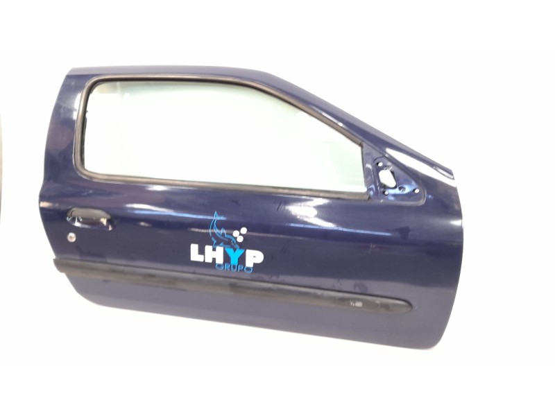 Recambio de puerta delantera derecha para renault clio ii fase i (b/cbo) 1.2 referencia OEM IAM   
