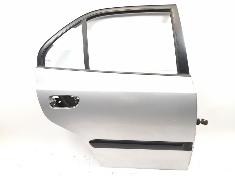 Recambio de puerta trasera derecha para hyundai accent sedán (lc) 1.5 crdi referencia OEM IAM   