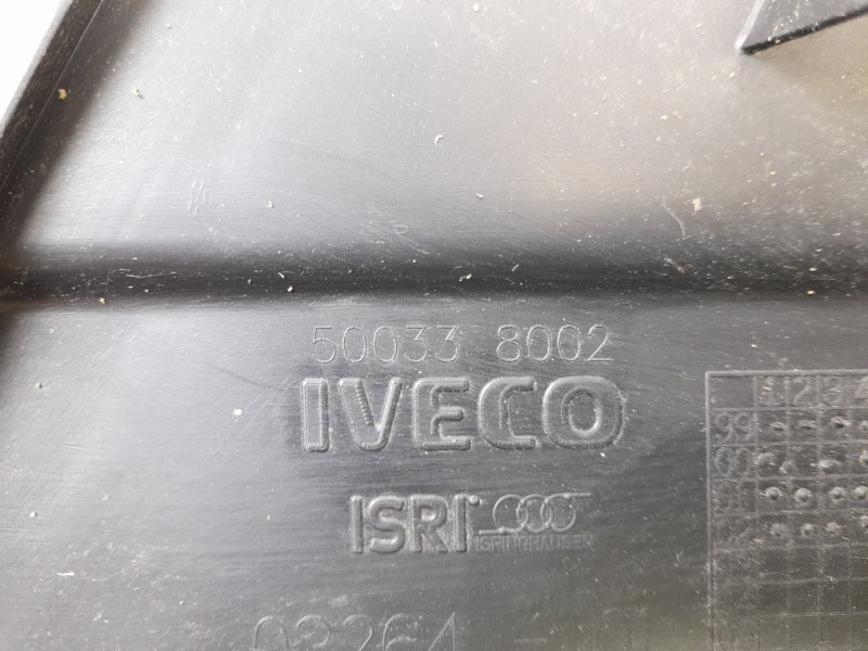 Recambio de moldura para iveco daily iii caja/chasis 65 c 15 referencia OEM IAM 500338002  