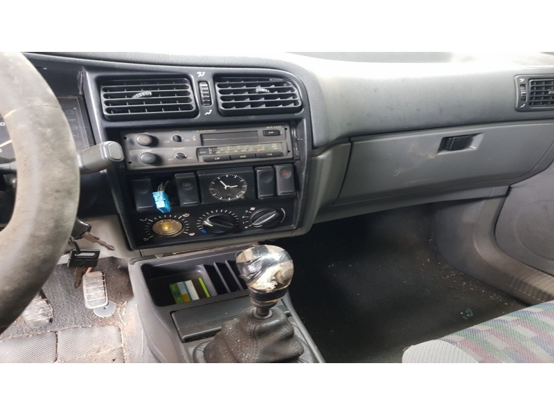 renault 19 i chamade (l53_) del año 1989