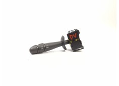 Recambio de mando intermitentes para renault master ii furgon (fd) 2.5dci referencia OEM IAM 8200251704  345640023