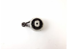 Recambio de soporte motor para renault master ii furgon (fd) 2.5dci referencia OEM IAM   