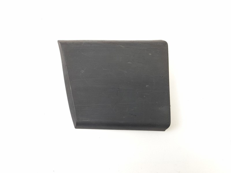 Recambio de moldura para citroen jumper furgon 2.2hdi 120 referencia OEM IAM 1306893070  