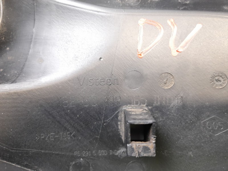 Recambio de moldura para renault master ii furgon (fd) 2.5dci referencia OEM IAM 8200188565  