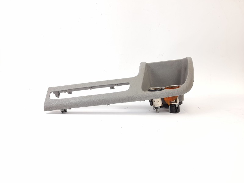 Recambio de moldura para citroen jumper furgon 2.2hdi 120 referencia OEM IAM 1308183070  