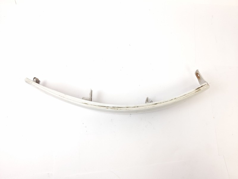 Recambio de moldura para citroen jumper furgon 2.2hdi 120 referencia OEM IAM 1306528070  
