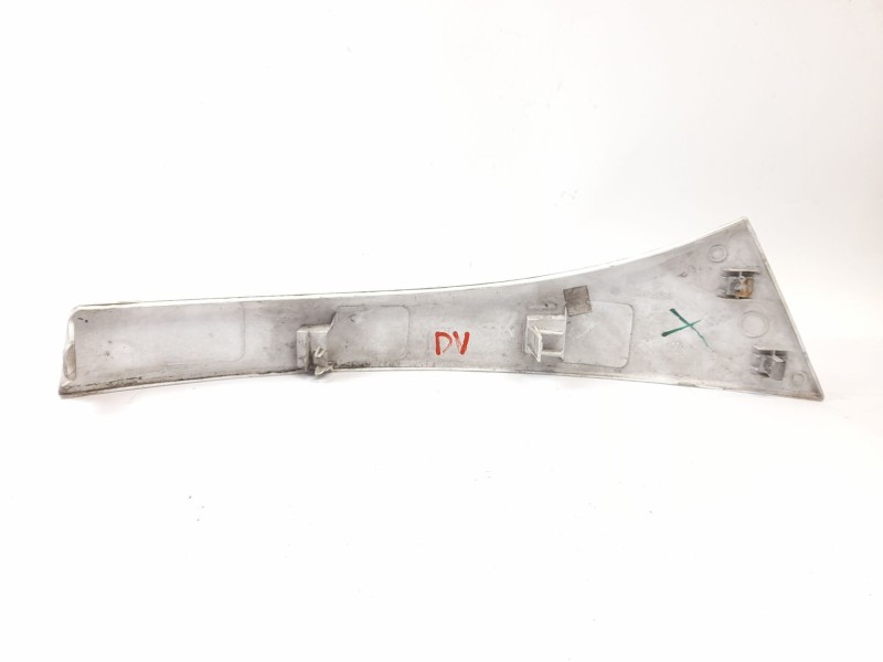 Recambio de moldura para citroen jumper furgon 2.2hdi 120 referencia OEM IAM 1306528070  