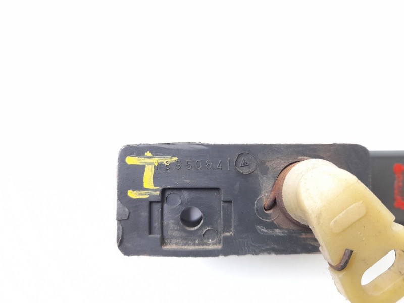 Recambio de maneta interior delantera izquierda para seat marbella (28a)0.9 referencia OEM IAM 1895084  