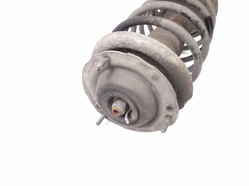 Recambio de amortiguador delantero izquierdo para peugeot 205 furgón 1.8 d referencia OEM IAM   