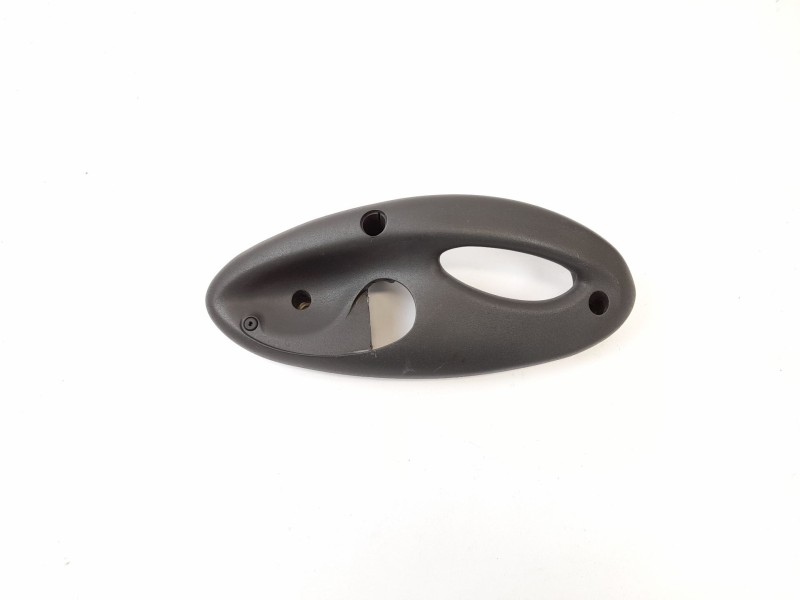 Recambio de moldura para fiat punto berlina (188) 1.2 16v referencia OEM IAM A739  