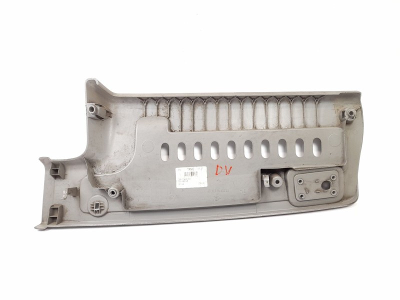 Recambio de moldura para renault master ii furgon (fd) 2.5dci referencia OEM IAM 8200420674 156026232 8200477135