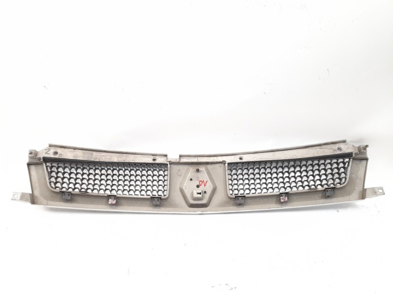 Recambio de rejilla delantera para renault master ii furgon (fd) 2.5dci referencia OEM IAM 8200233765  