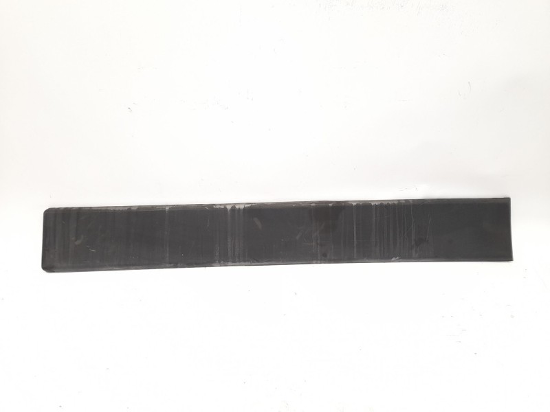 Recambio de moldura para citroen jumper furgon 2.2hdi 120 referencia OEM IAM 1306606070  