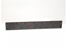 Recambio de moldura para citroen jumper furgon 2.2hdi 120 referencia OEM IAM 1306606070   2