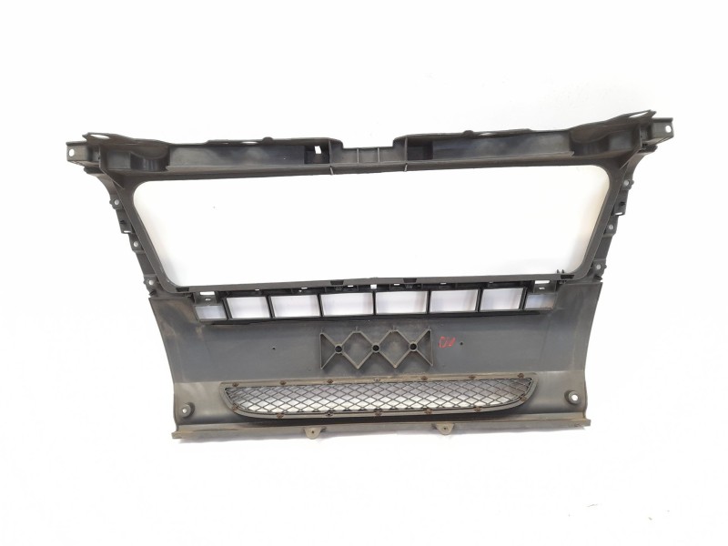 Recambio de paragolpes delantero para citroen jumper furgon 2.2hdi 120 referencia OEM IAM 1305760070  