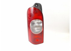 Recambio de piloto trasero izquierdo para renault master ii furgon (fd) 2.5dci referencia OEM IAM 8200171472  