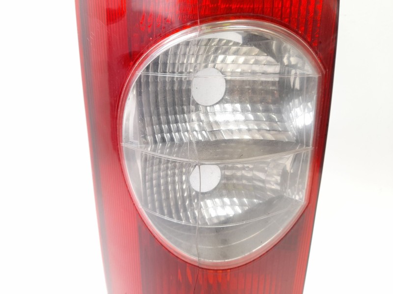 Recambio de piloto trasero izquierdo para renault master ii furgon (fd) 2.5dci referencia OEM IAM 8200171472  