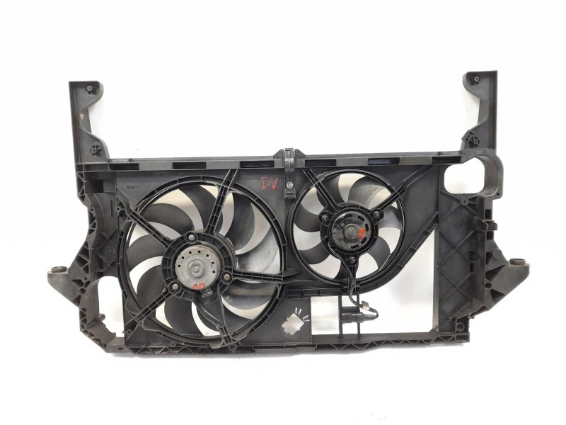 Recambio de electroventilador para renault master ii furgon (fd) 2.5dci referencia OEM IAM 8200395520  