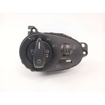 MANDO LUCES 04052504 