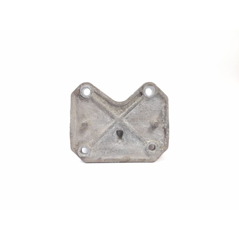 Recambio de soporte motor para renault master ii furgon (fd) 2.5dci referencia OEM IAM 260358  