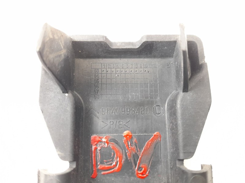 Recambio de moldura para citroen c2 1.4 hdi referencia OEM IAM 9647993480  
