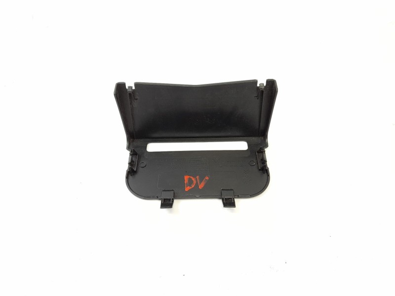 Recambio de moldura para peugeot partner kombi confort referencia OEM IAM 9682107777  