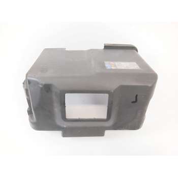VARIOS 1J0915435 