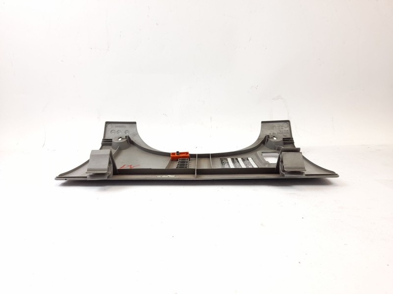 Recambio de moldura para renault master ii furgon (fd) 2.5dci referencia OEM IAM 8200188563 R6231S050 R6231S390