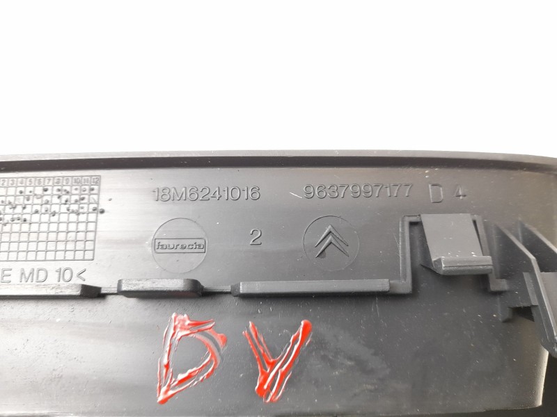 Recambio de moldura para citroen c2 1.4 hdi referencia OEM IAM 9637997177  18M6241016