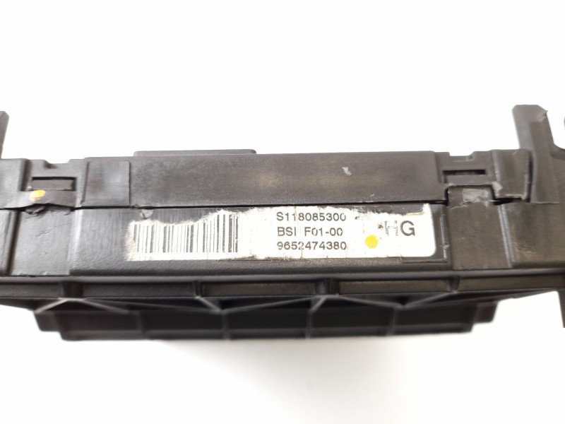 Recambio de caja reles / fusibles para citroen c2 1.4 hdi referencia OEM IAM 9652474380 BSIF0100 S118085300