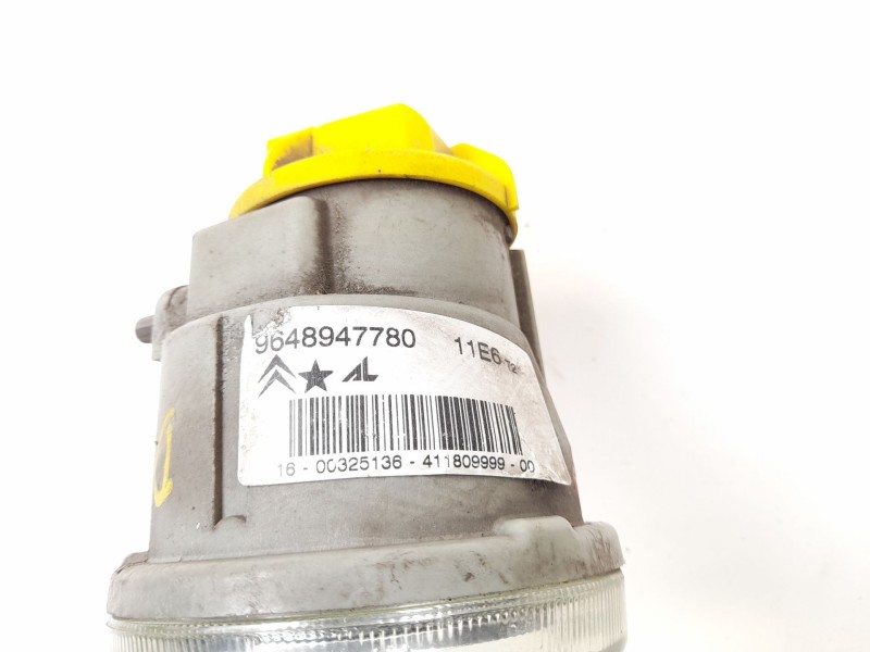 Recambio de faro antiniebla derecho para citroen c2 1.4 hdi referencia OEM IAM 9648947780  411809999