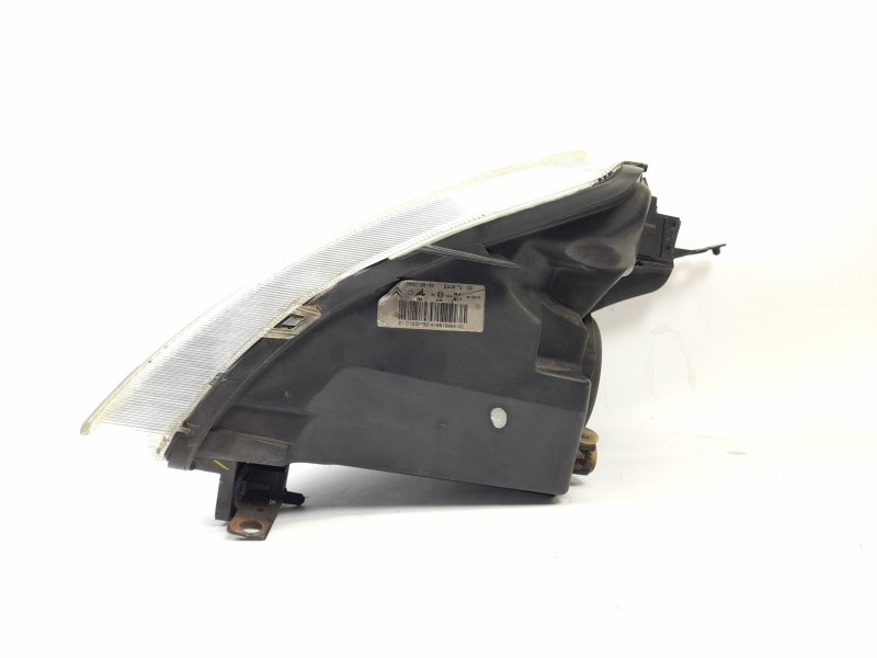 Recambio de faro derecho para citroen c2 1.4 hdi referencia OEM IAM 9680128180  41981748