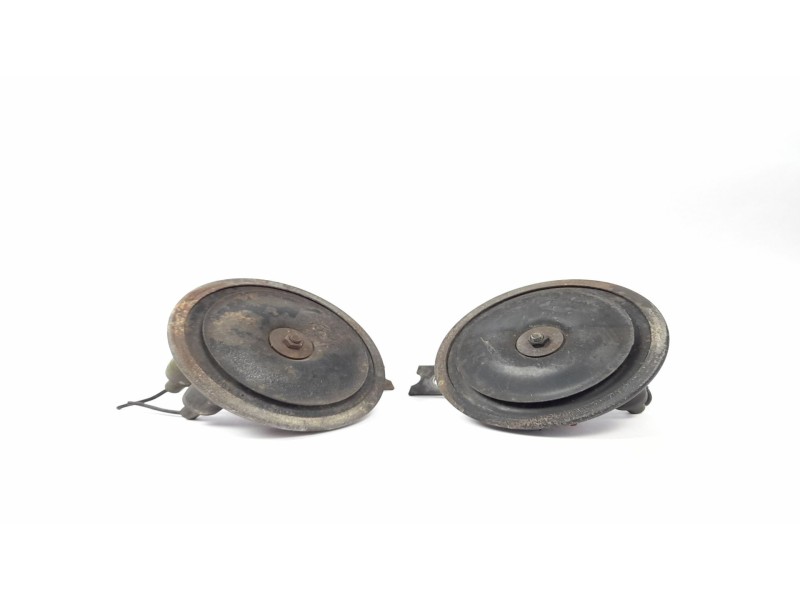 Recambio de claxon para mitsubishi montero (l040) 2.5 td (l044g, l049g) referencia OEM IAM   